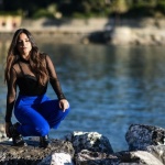 Blu e nero insieme? La guida di stile per un abbinamento elegante e moderno