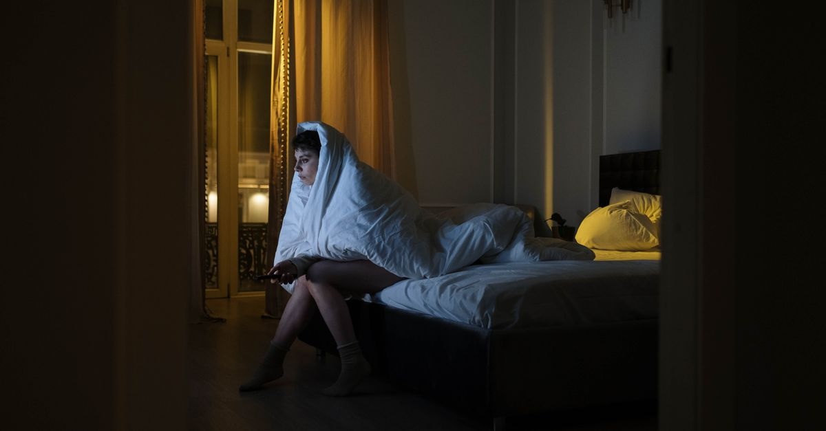 Quando ti svegli nel cuore della notte con l’ansia: cause nascoste e strategie per ritrovare il sonno
