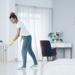 La tua casa in ordine senza stress: la routine settimanale di pulizie che funziona davvero