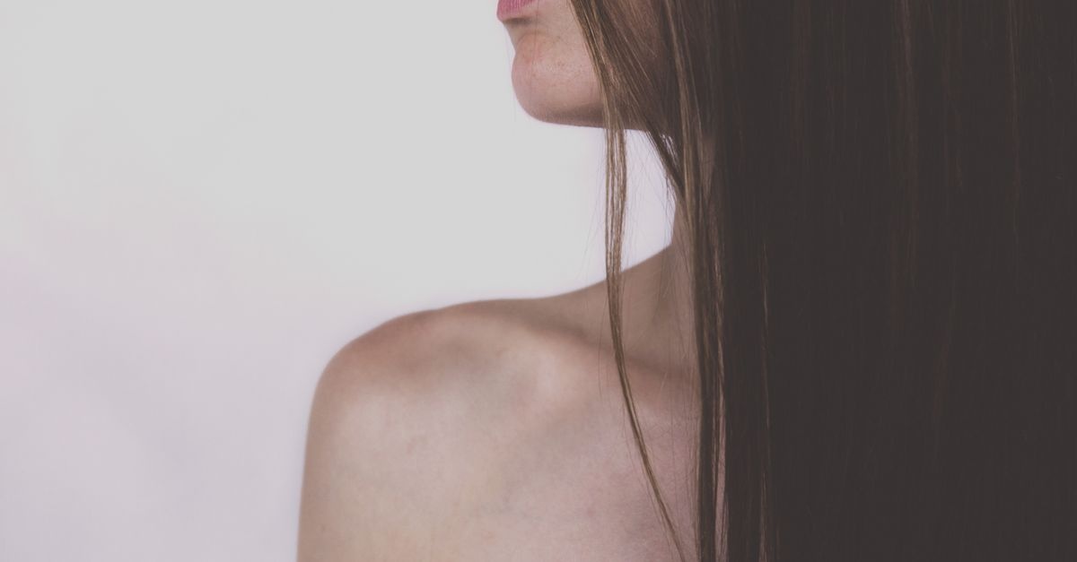 Capelli spenti e opachi? 9 rimedi naturali per ritrovare subito lucentezza